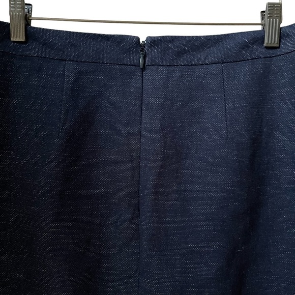 BCBG Maxazria Dark Blue Split Front Midi Pencil Skirt Size: 8 - Picture 6 of 9